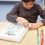 Plátno na kreslení FUNNY MAT - Pablo Picasso + pastelky zdarma