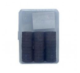 Magnety černé 20 mm 30 ks
