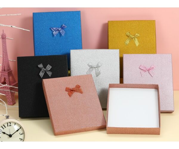 Dárková krabička glitrová 16 x 19 x 3 cm